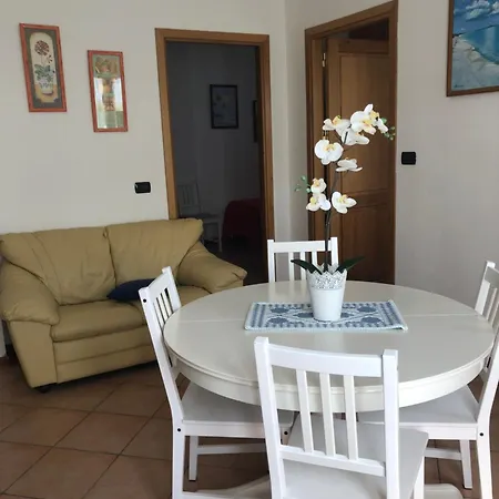 Guspini-casa Vacanze Con Giardino Iun R1321 * 구스피니